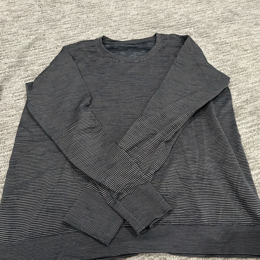 Lululemon Women’s Swiftly Relaxed Long-Sleeve Shirt - Hip Length